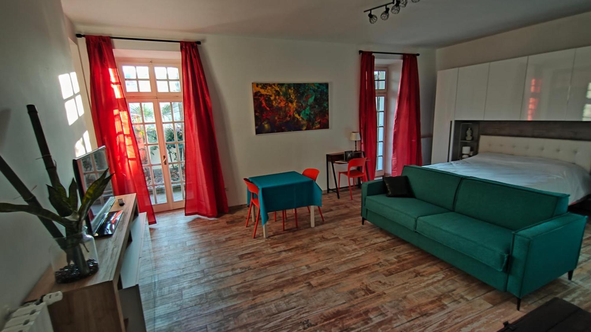 Nelly Bergamo Apartments Exteriör bild